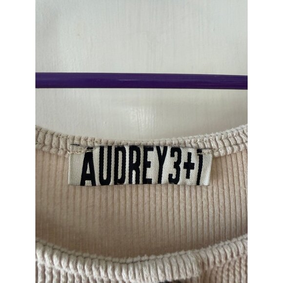 Audrey 3+1 women’s size medium cropped long sleeve top - Picture 5 of 7